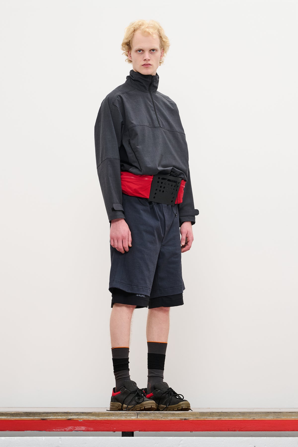 DOUBLE LAYER UTILITY SHORTS - CHARCOAL