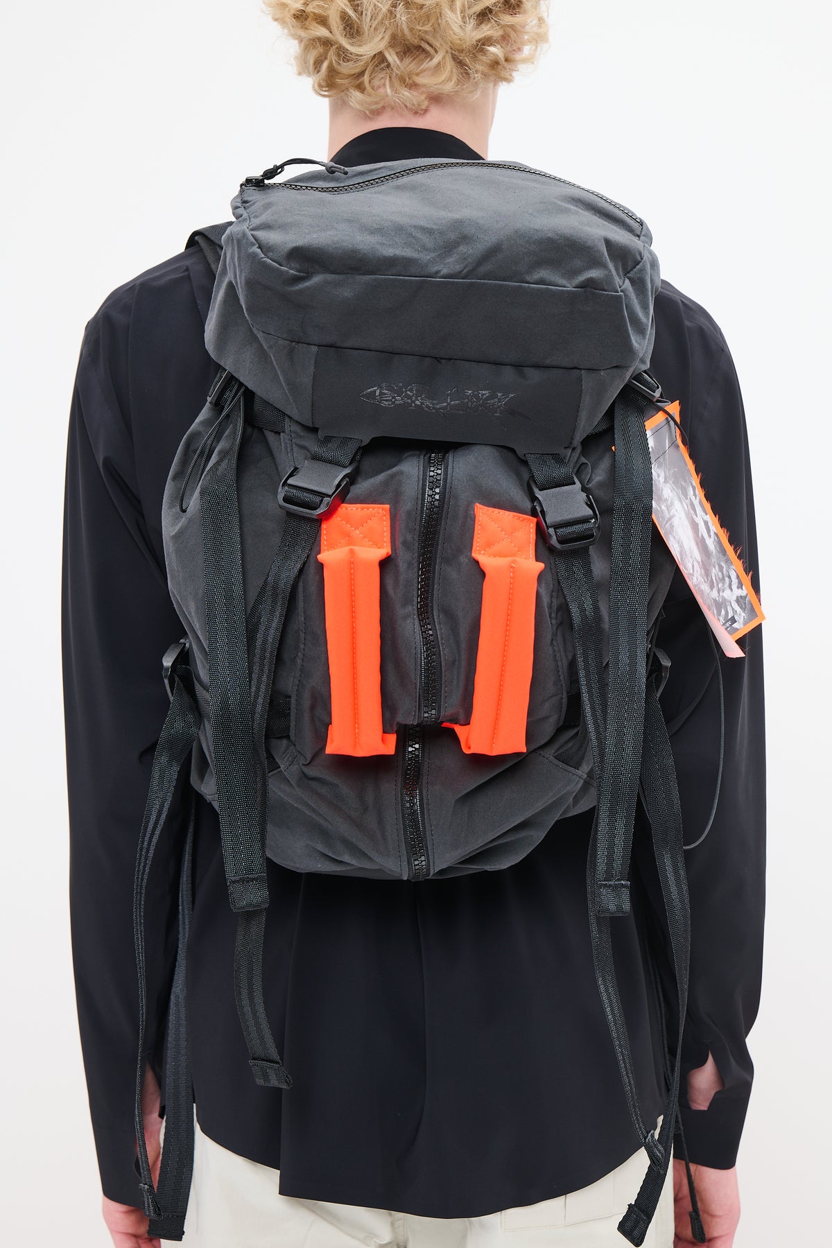 ZIPPED BACKPACK - CHARCOAL