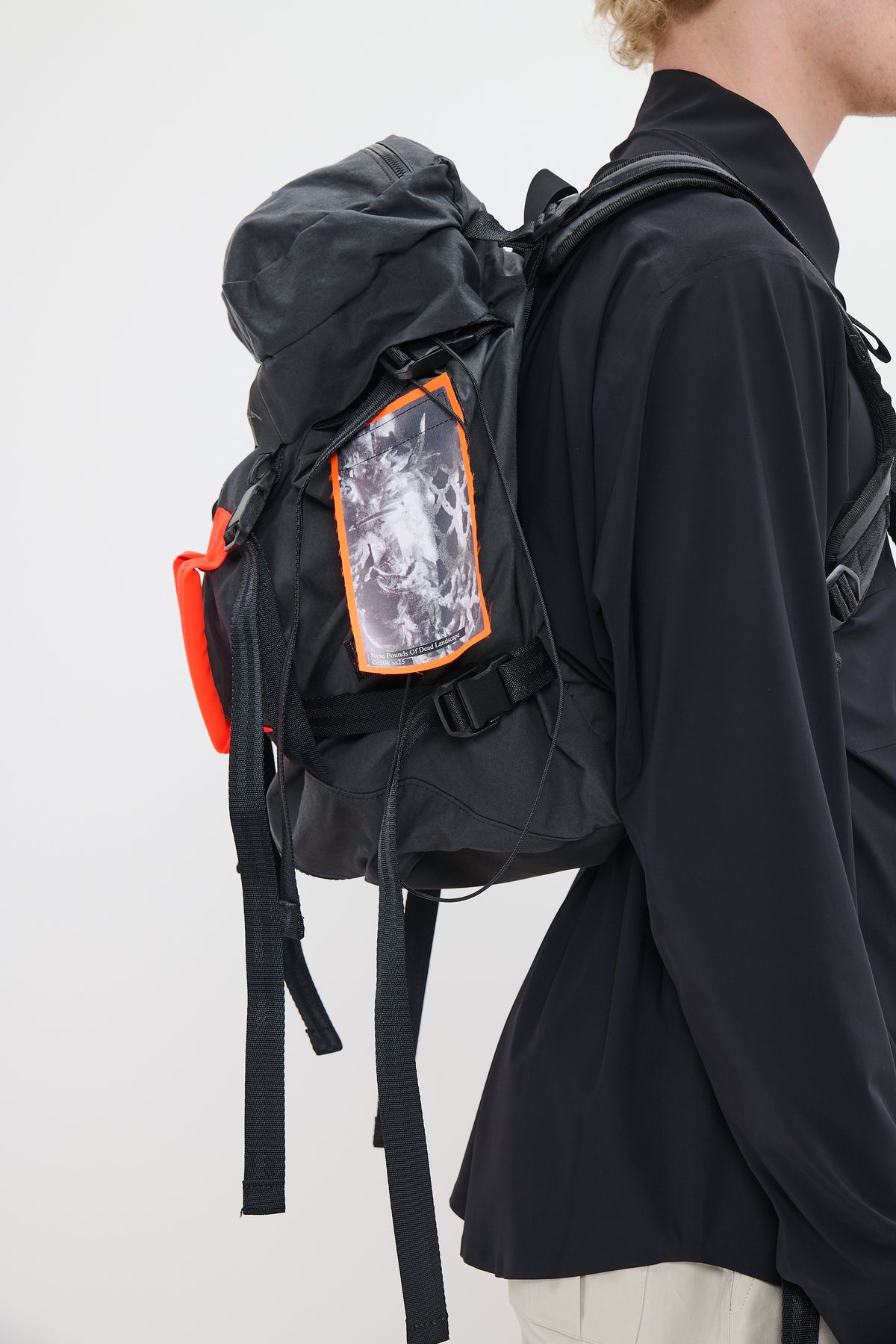 ZIPPED BACKPACK - CHARCOAL