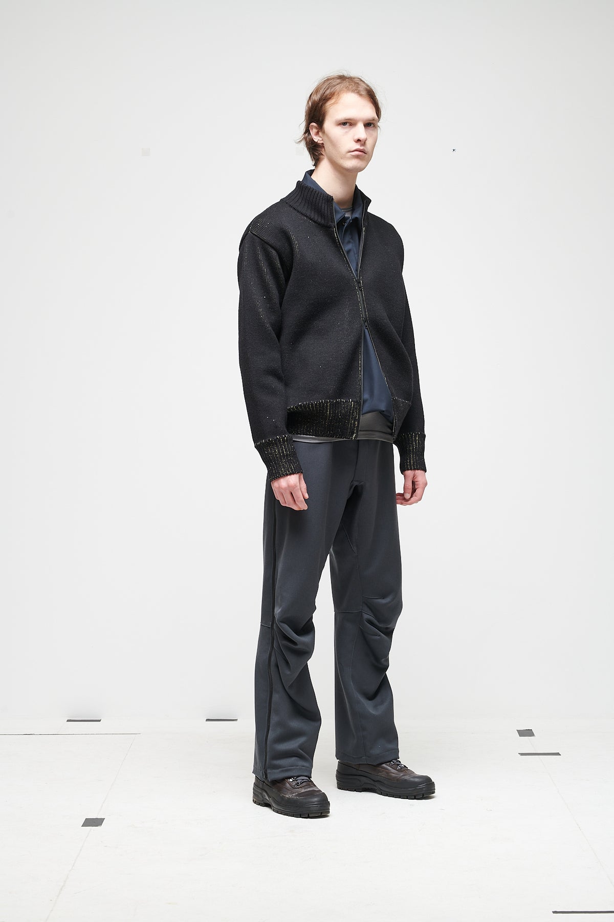 AIMLESS COMPACT KNIT FULL ZIPPED SWEATER - HERREN BLACK