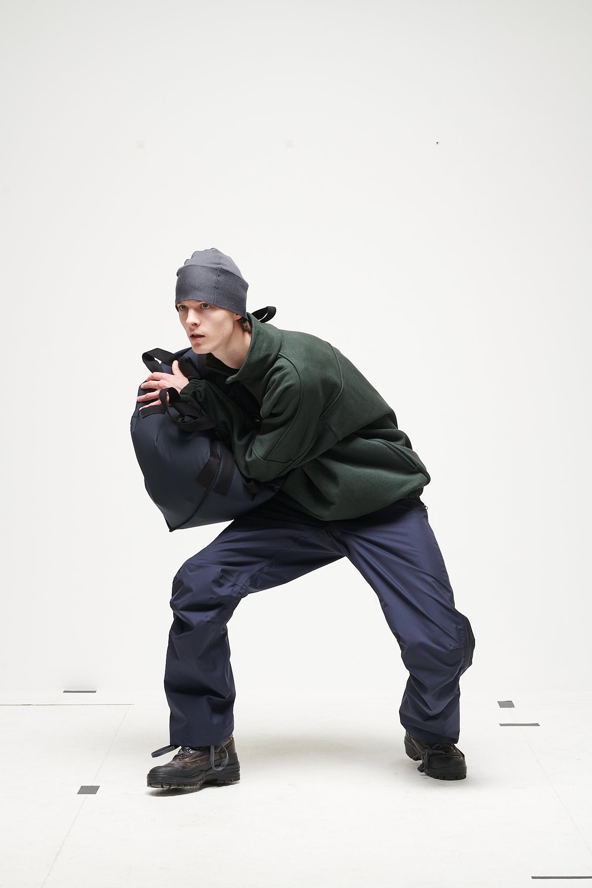 KNITTED BEANIE - COAL GREY