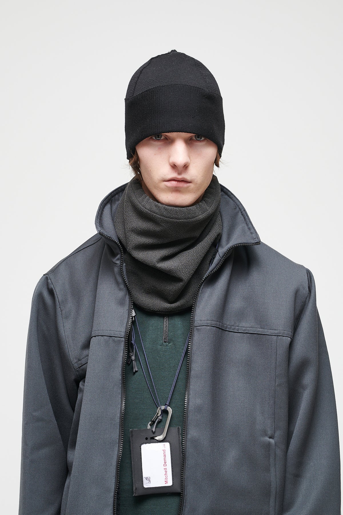 KNITTED BEANIE - BLACK