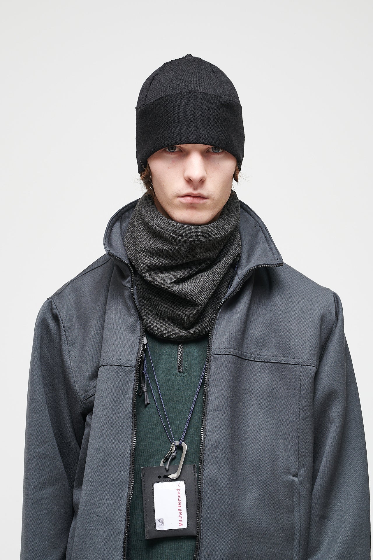 KNITTED BEANIE - BLACK