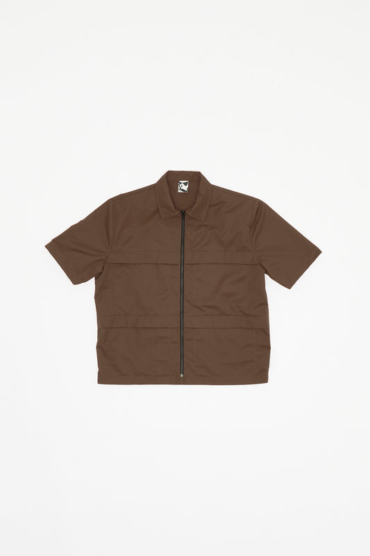SOLID S/S SHIRT - SOIL BROWN