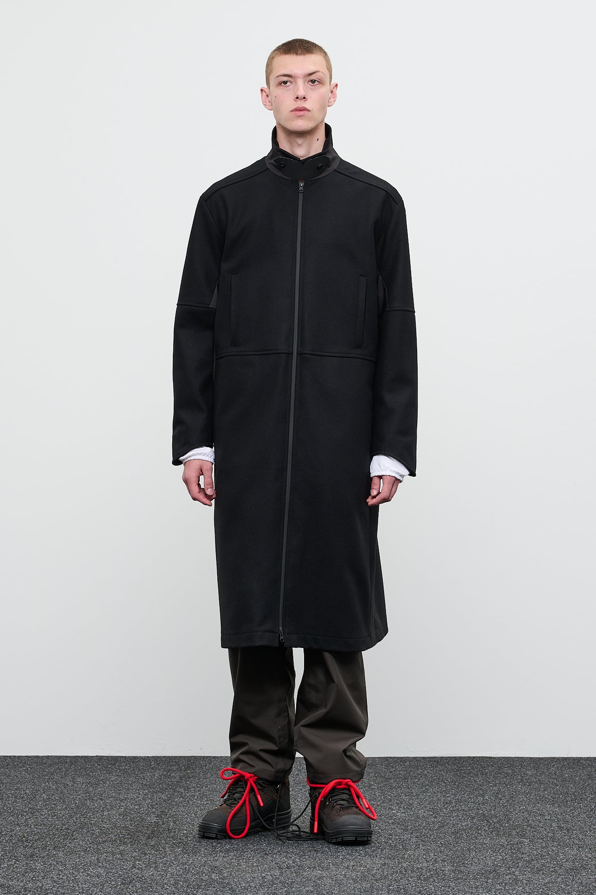 WOOL CLOTH COAT - BLACK