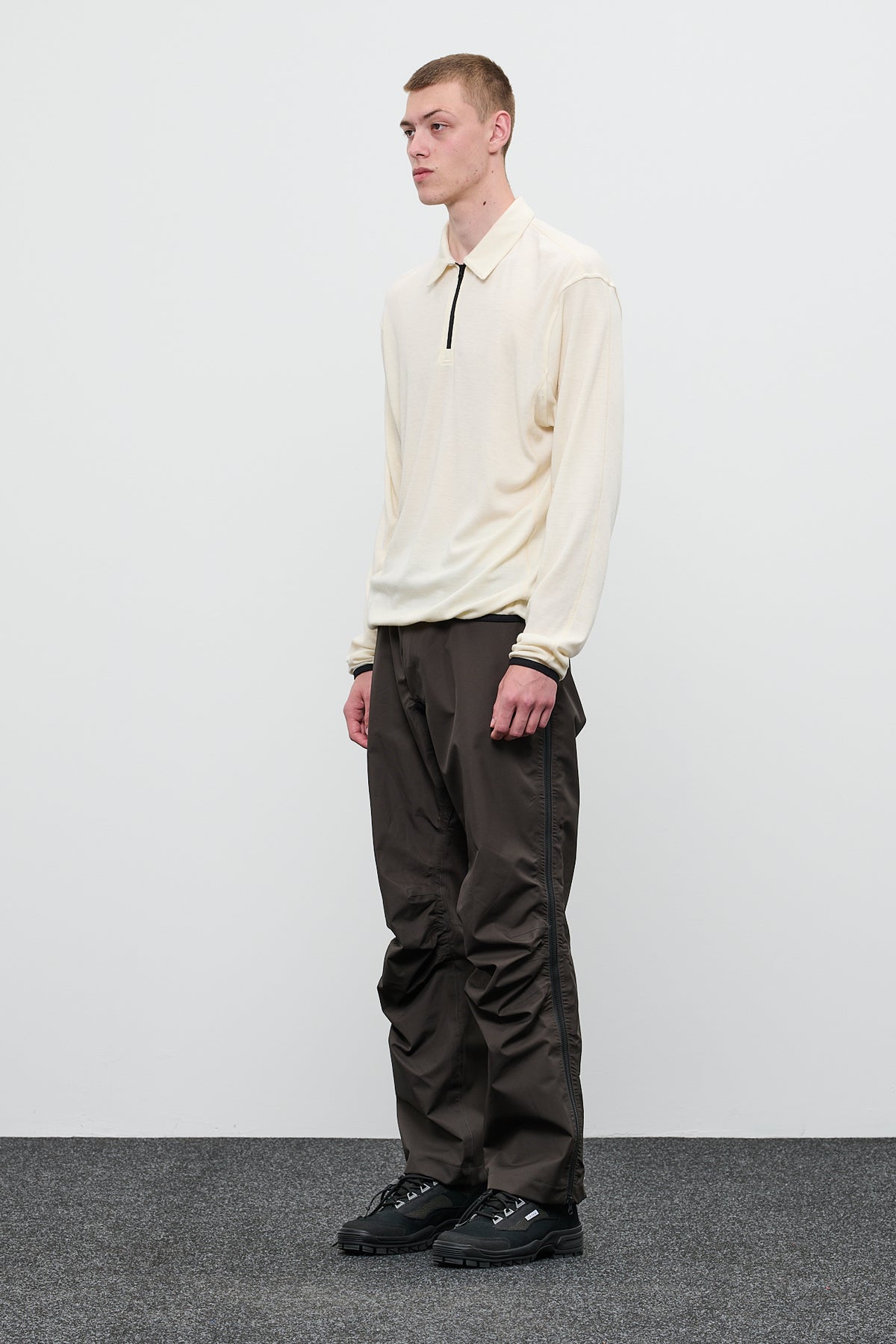 INCOGNITO HALF ZIP TOP - OFF WHITE