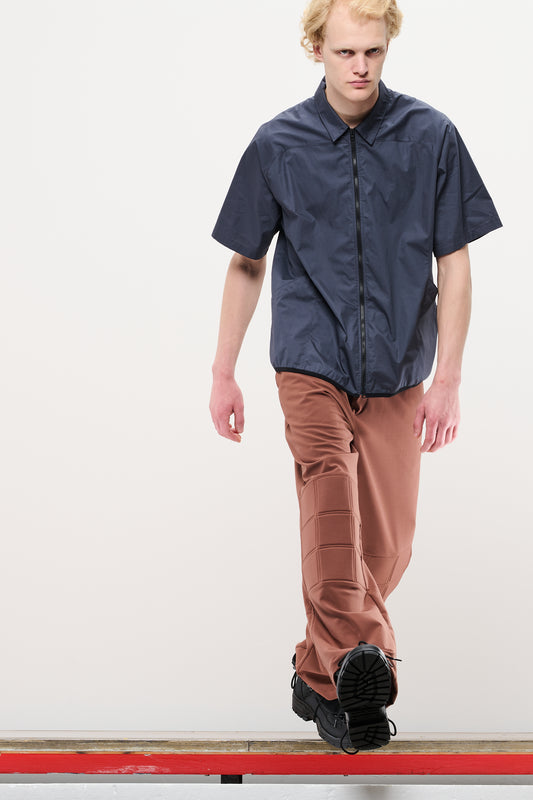 POPLIN ZIPPED SHORT SLEEVE SHIRT - CONVOY GREY