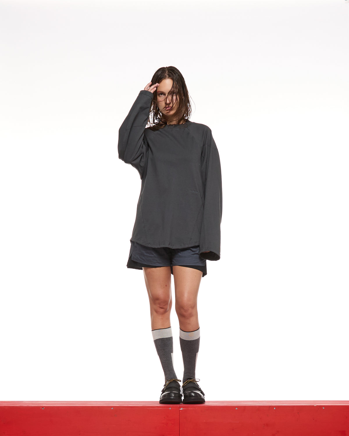 PUMP LONGSLEEVE -  DARK SOIL GREY