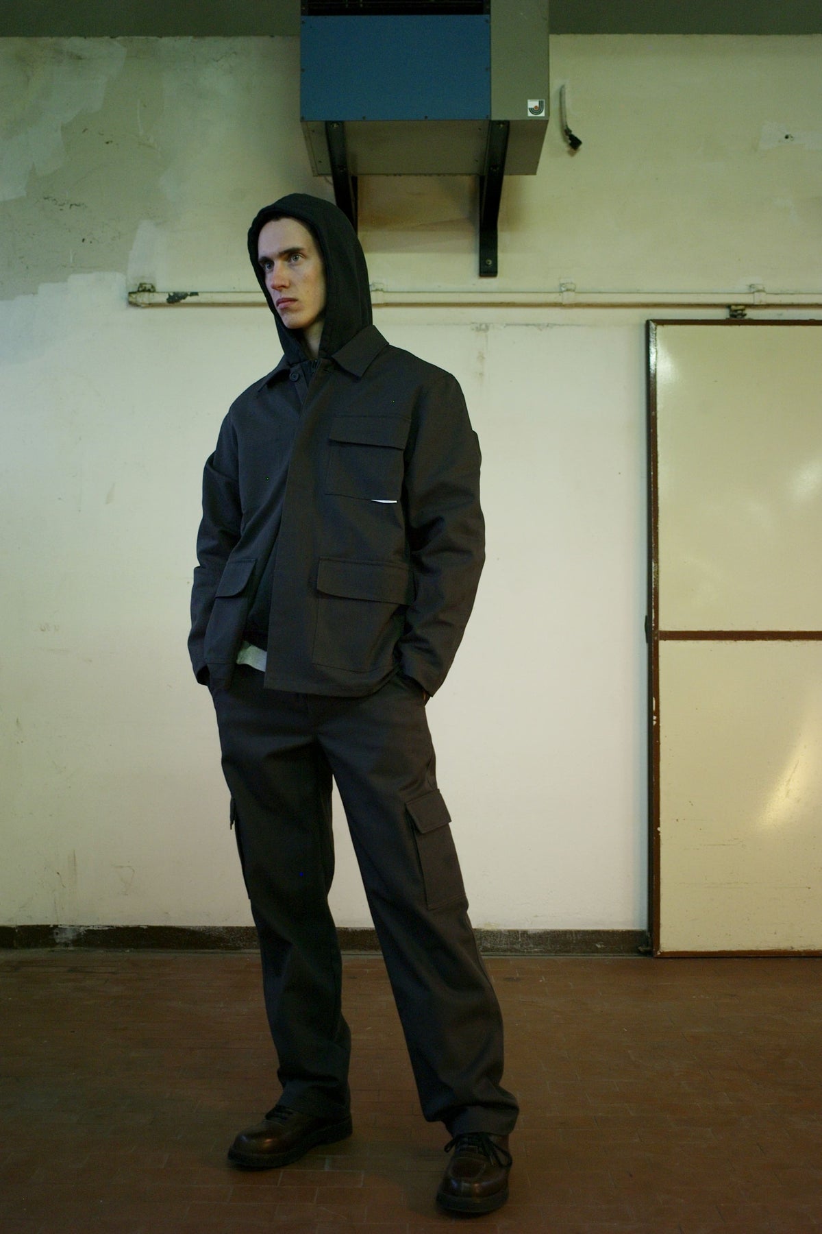 GR10K REPLICATED 10001 CARGO TROUSERS - BLACK