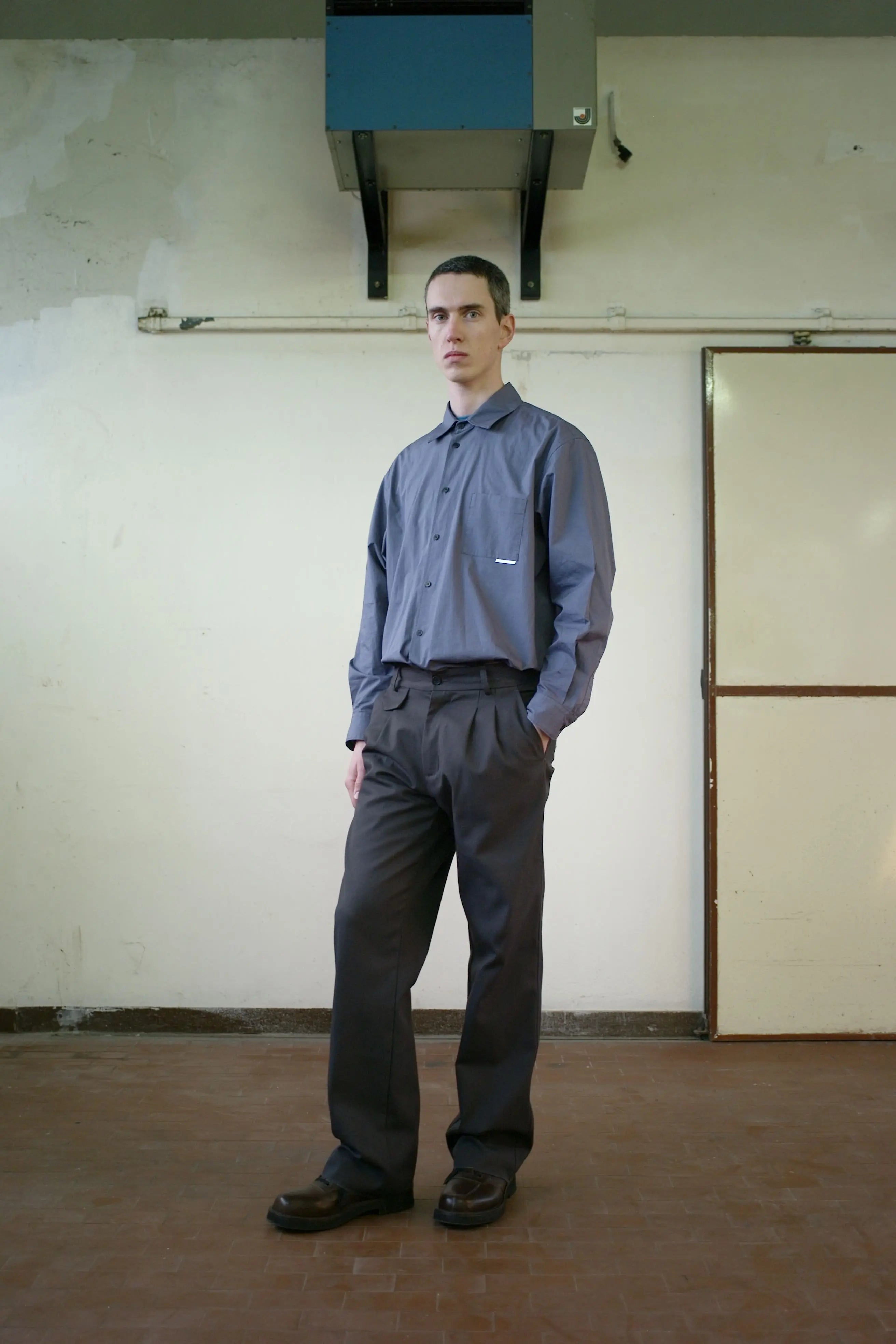 GR10K REPLICATED 10005 PLEATED PANTS - CHARCOAL
