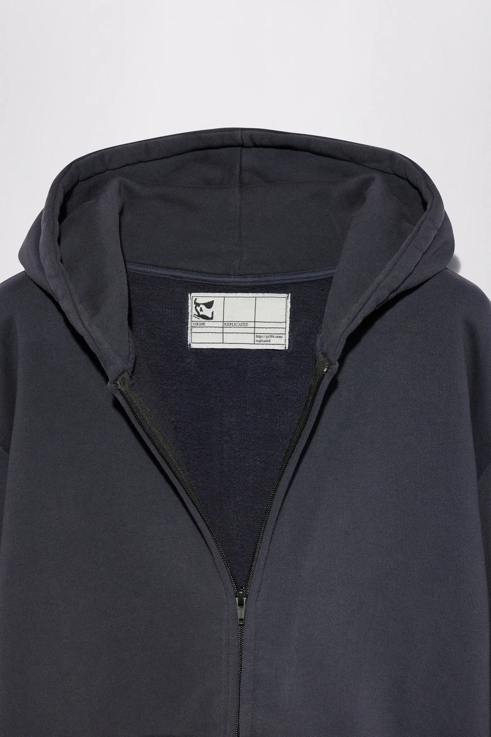 GR10K REPLICATED 35000 ZIP HOODIE - NAVY