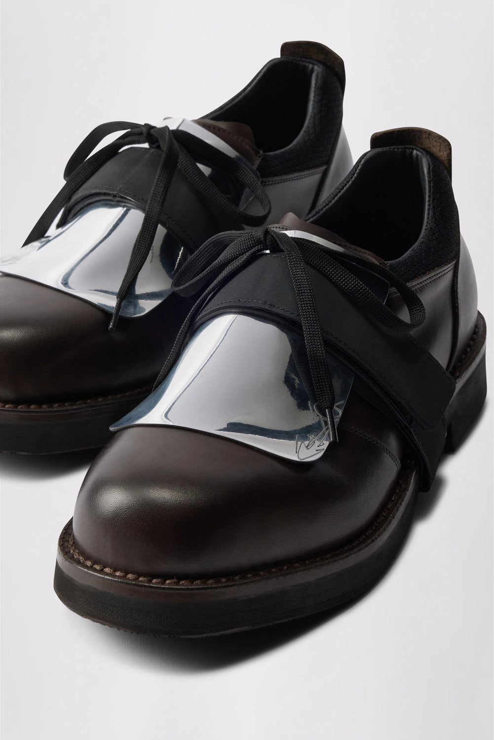 GR10K ASPHALT DERBY II - DARK BROWN
