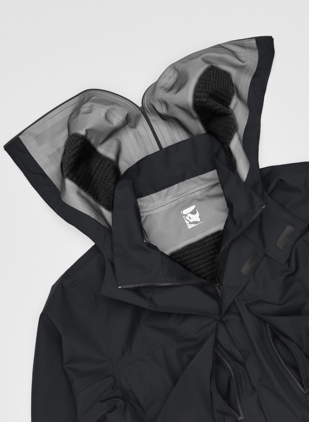 ALPHA® PATCHES PARKA - BLACK