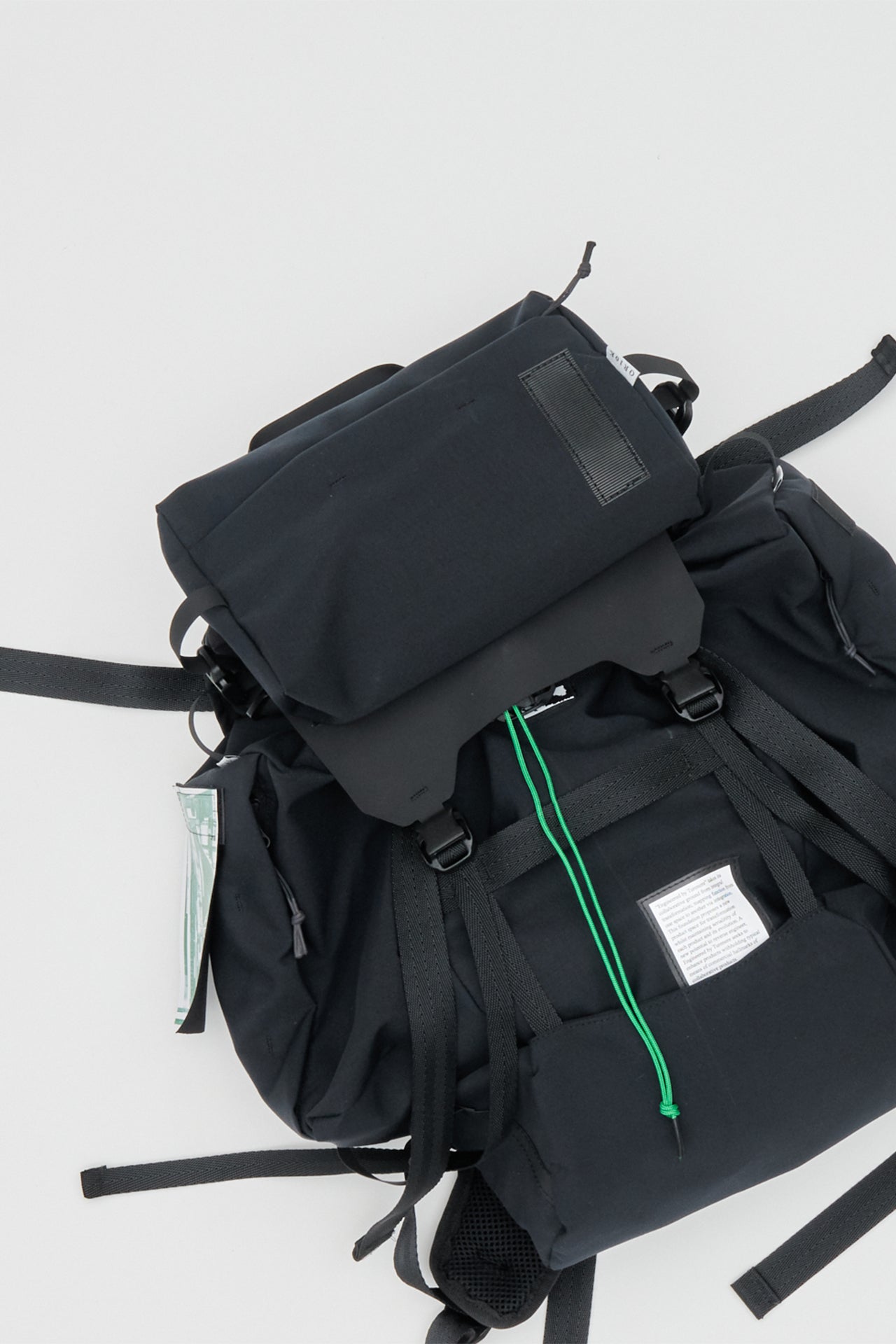 BACKPACK - BLACK