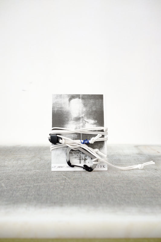 GR10K RESTRAYANT BELT IN WHITE /GREY