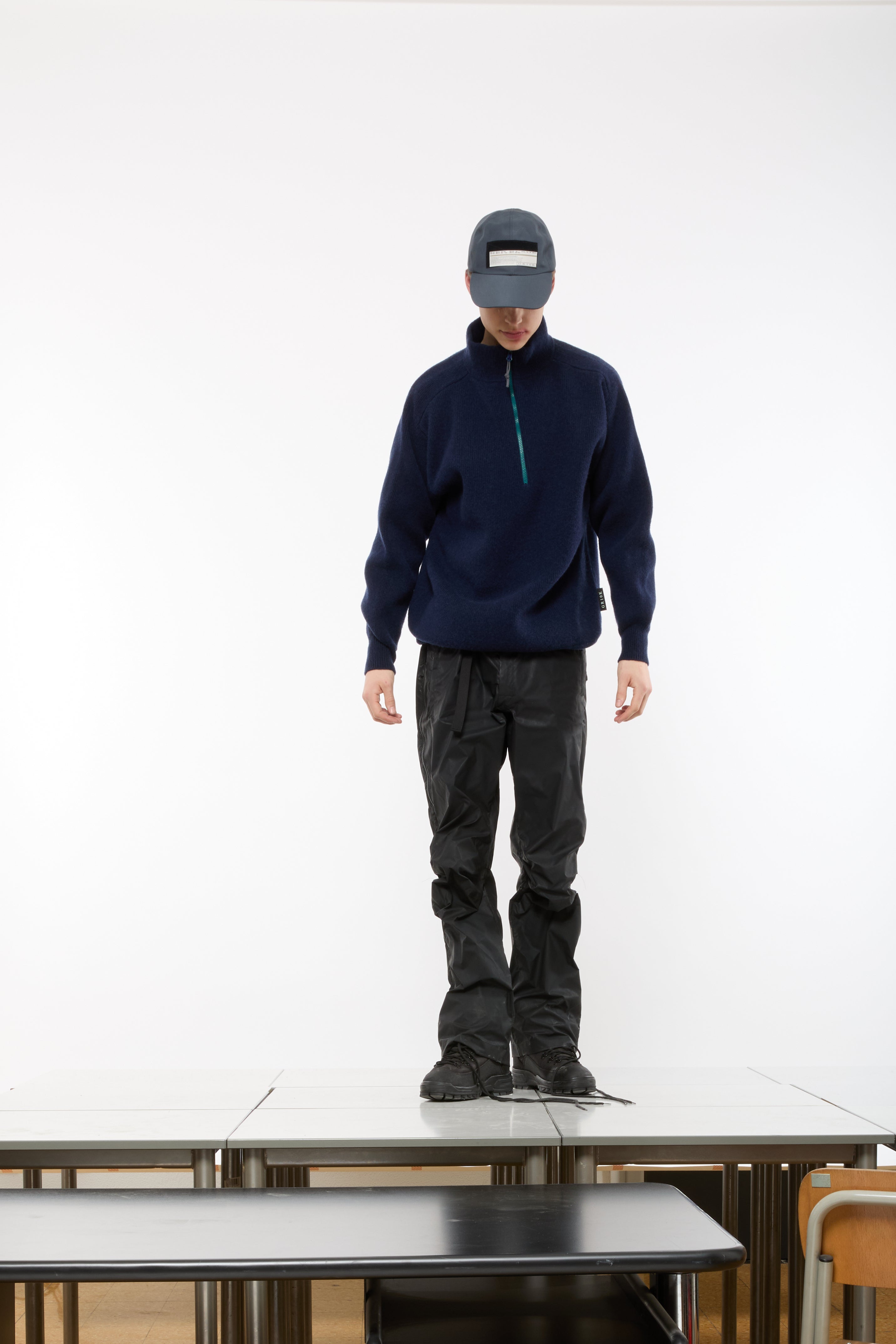 SPINN ARC PANTS - BLACK