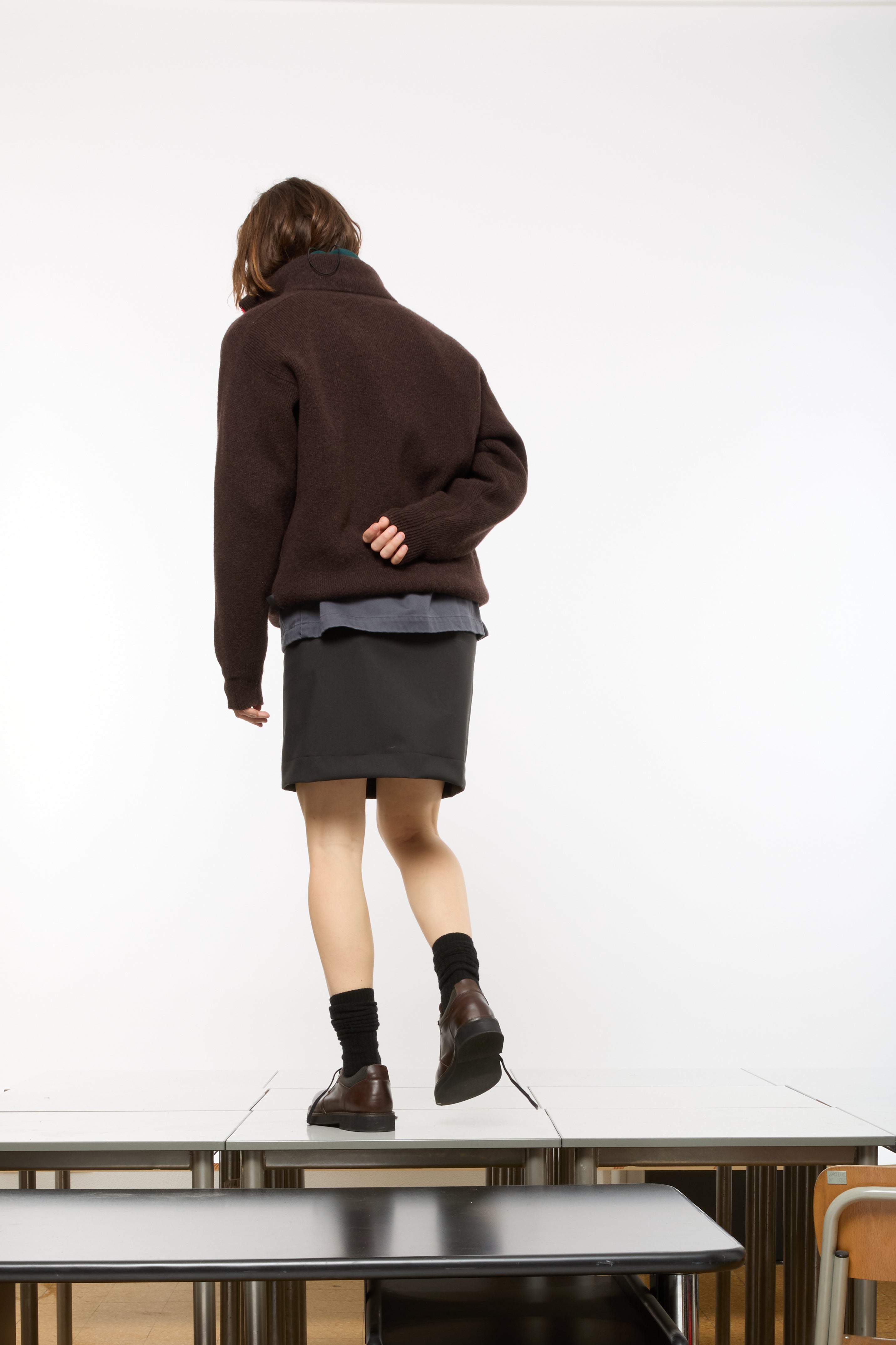 FELTED HIGH NECK - DARK BROWN