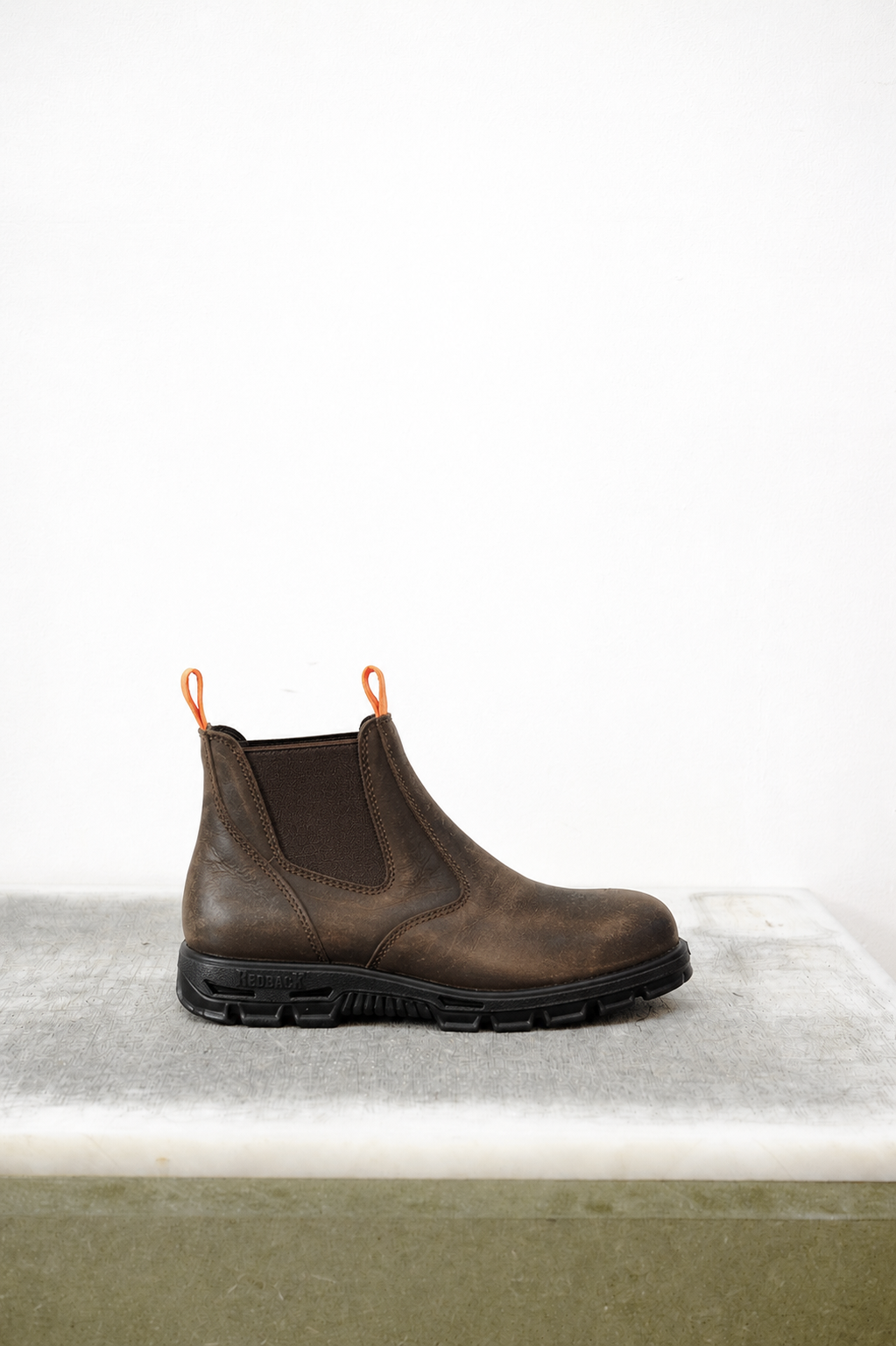 GR10K × REDBACK BOBCAT WORK BOOT IN DESTROYED IRON BARK